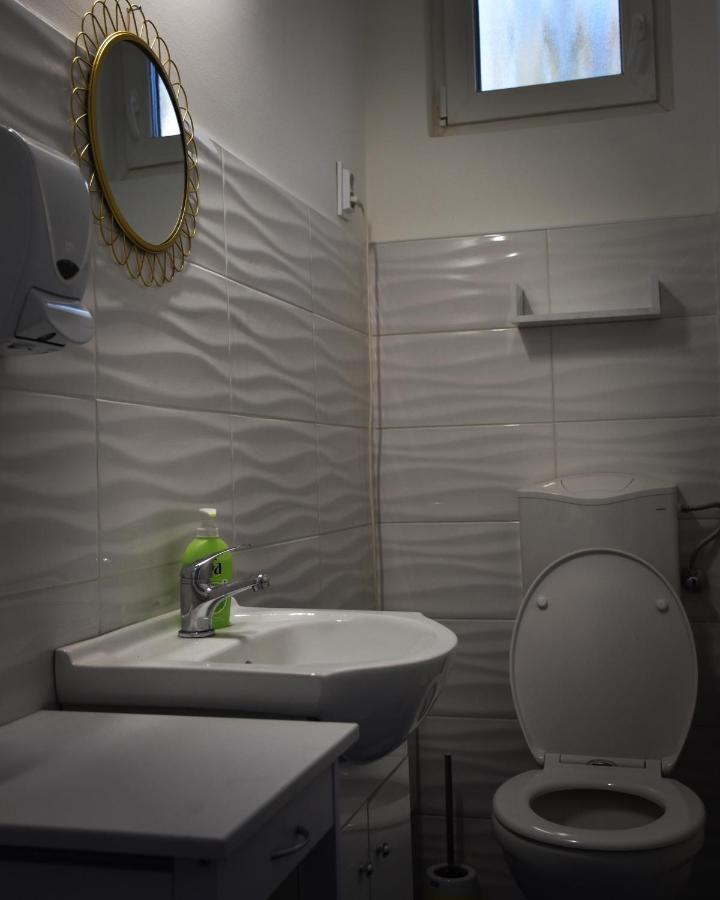 Pellegrini Apartman Balatonakali Exterior photo