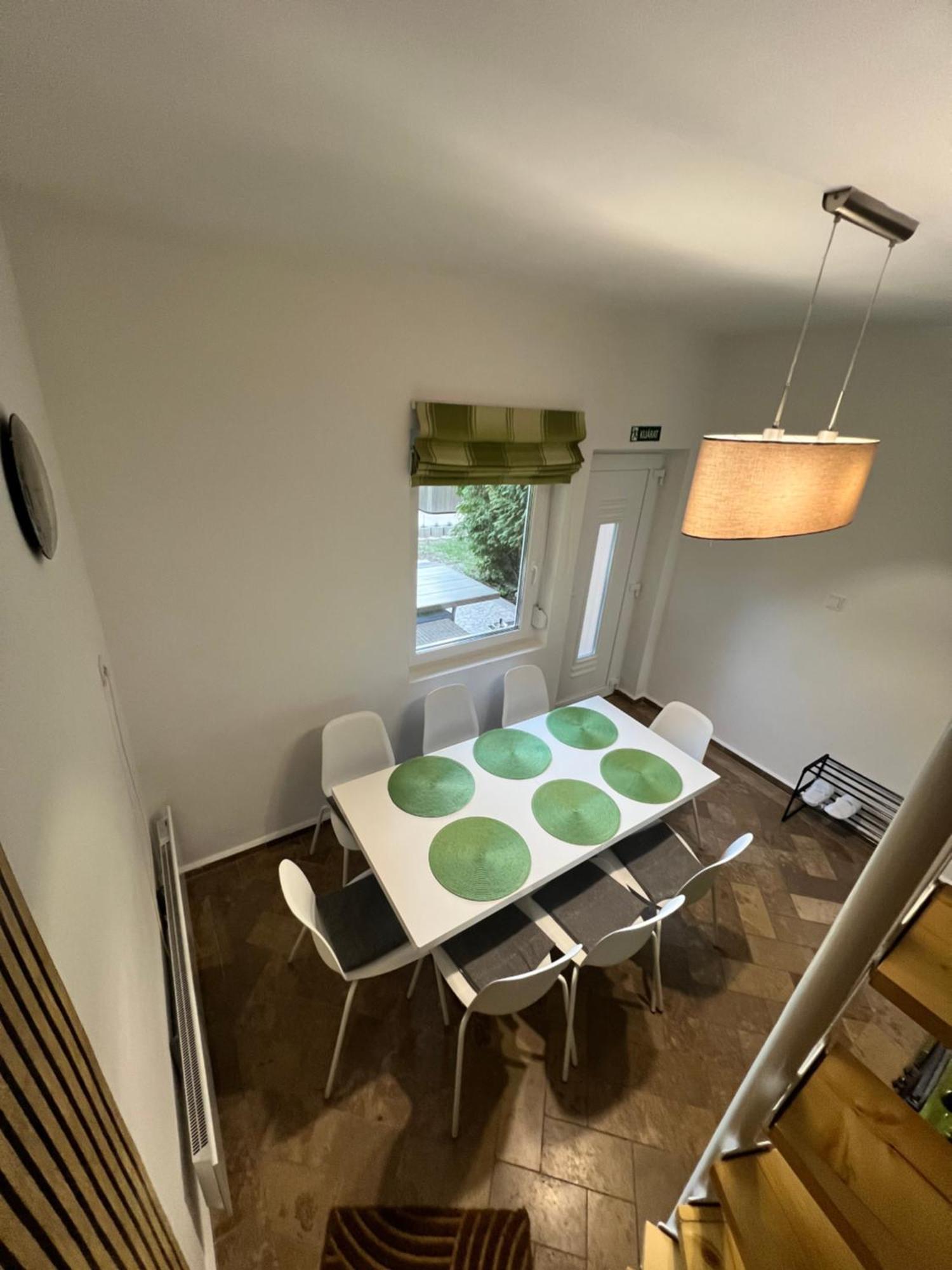 Pellegrini Apartman Balatonakali Exterior photo